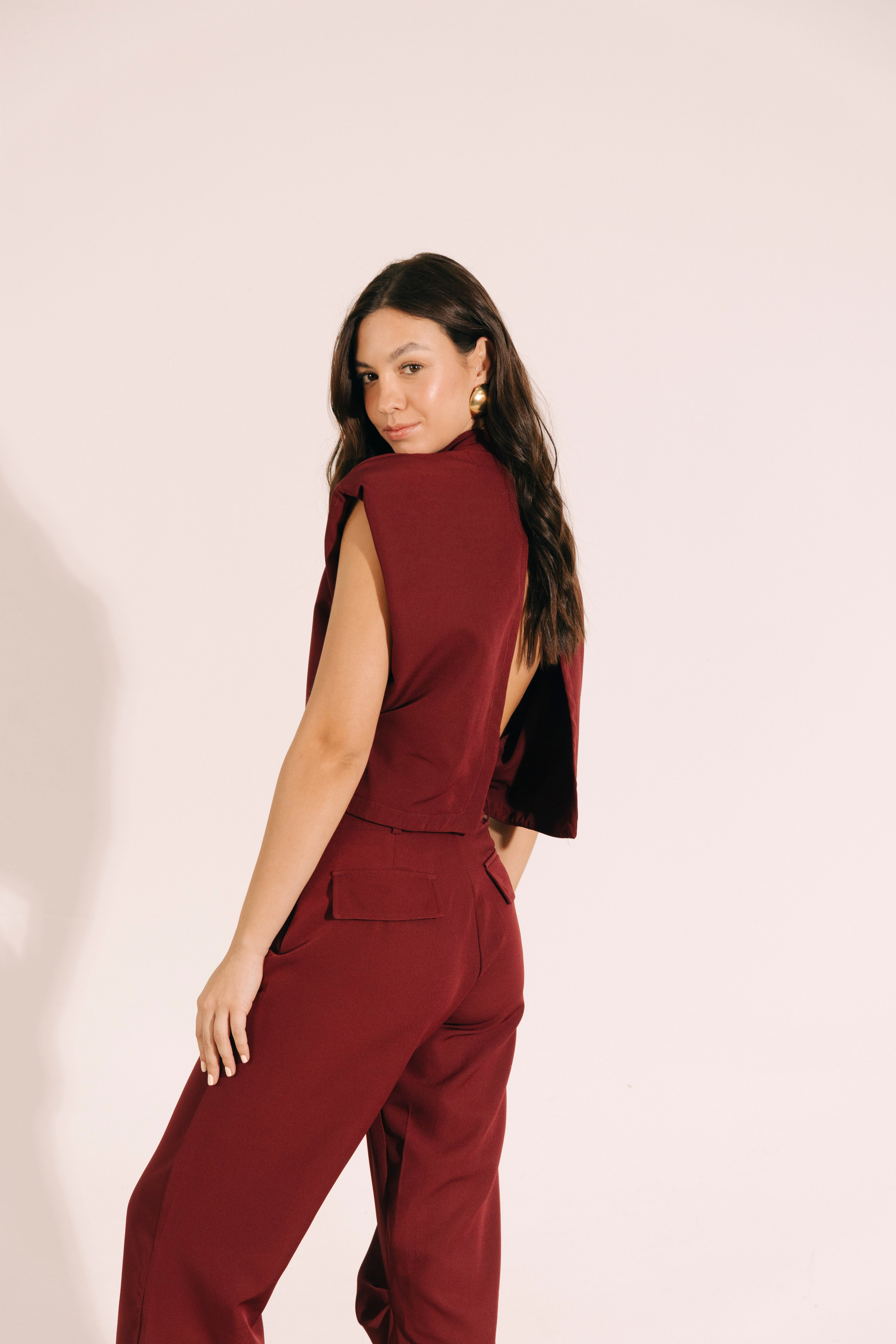 Pantalón pretina irregular