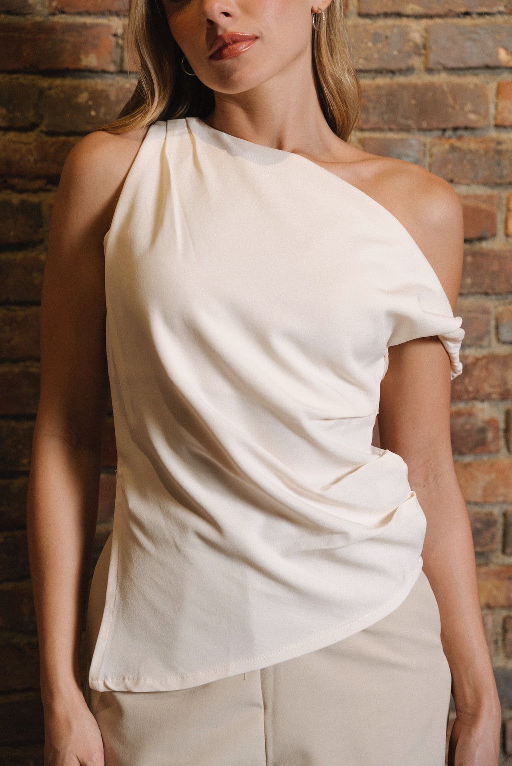 BLUSA IRREGULAR GALA