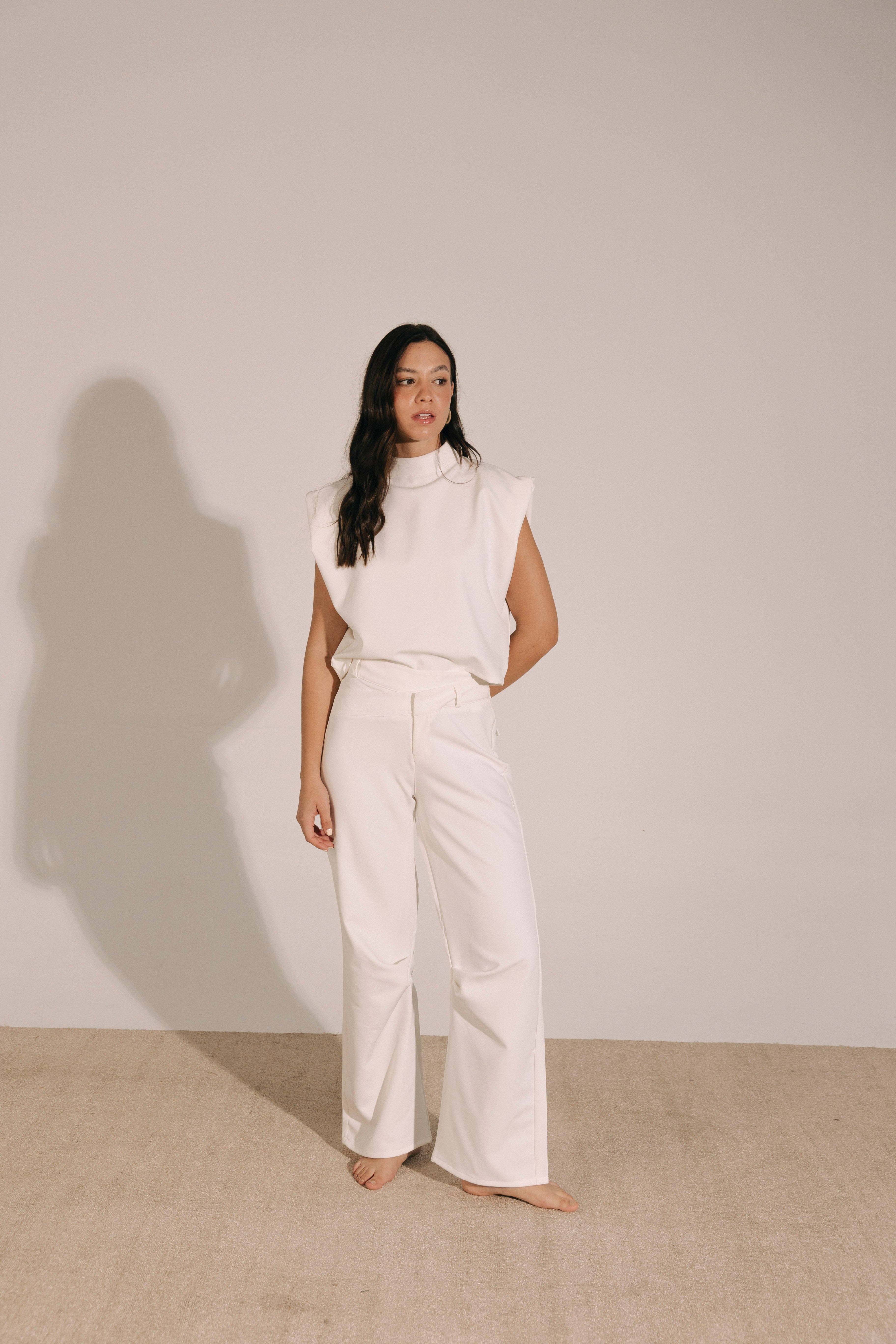 Pantalón pretina irregular