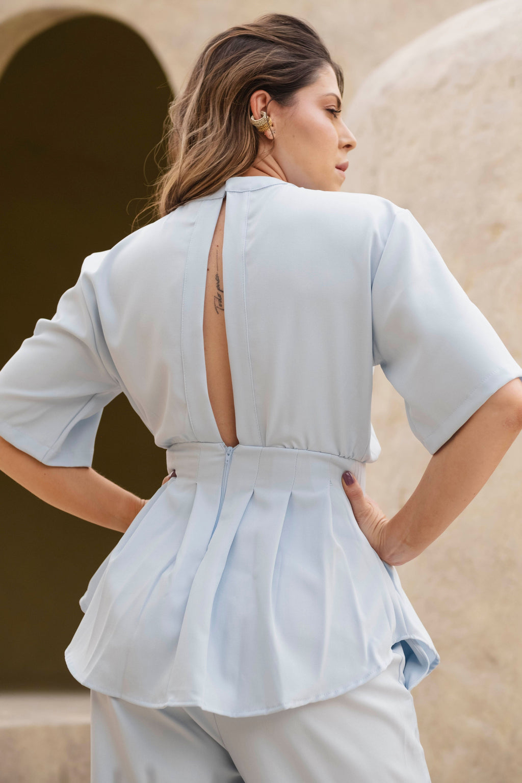 Camisera Legado con pliegues entallada en la cintura