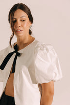 Chaleco lazo con mangas bombachas Luz